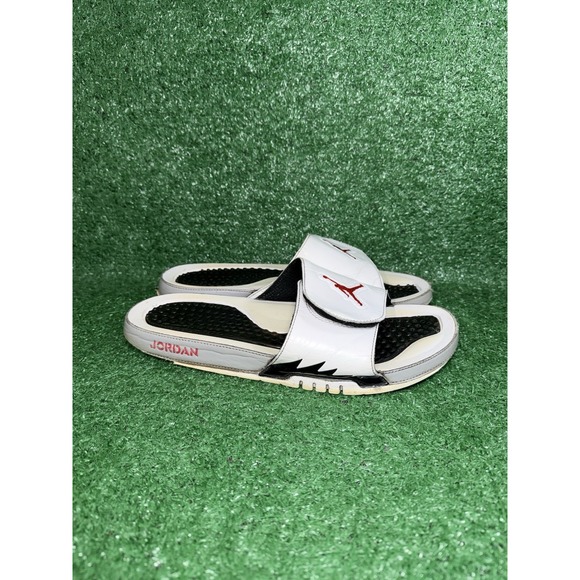 Nike Air Jordan Hydro 5 Slides Mens Size 11 White Black Red Beach Sandal *Rare* - Picture 3 of 8